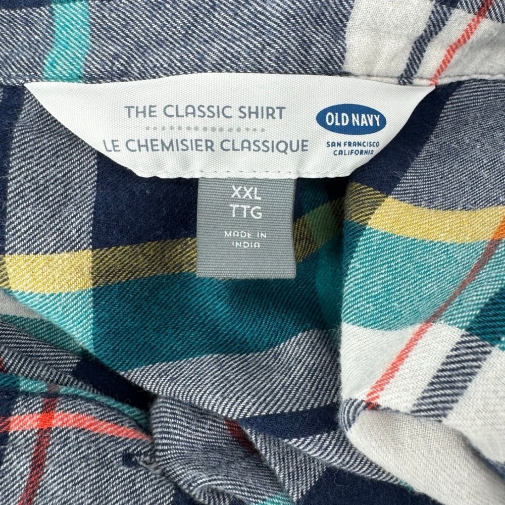 Old Navy The Classic Plaid button down shirt - Picture 4 of 5